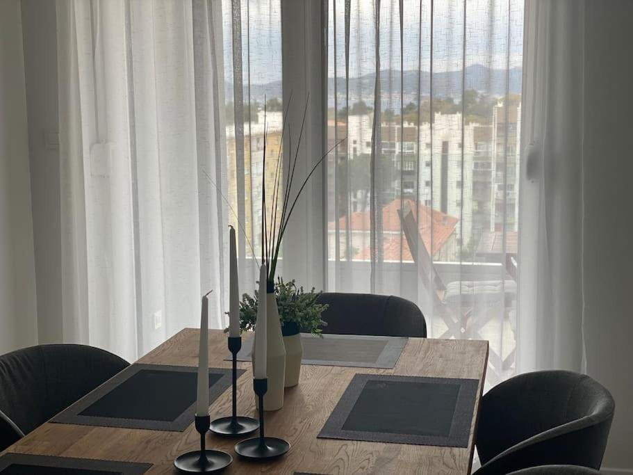 New Modern Apt Near Old Town - Private Parking Zara Esterno foto