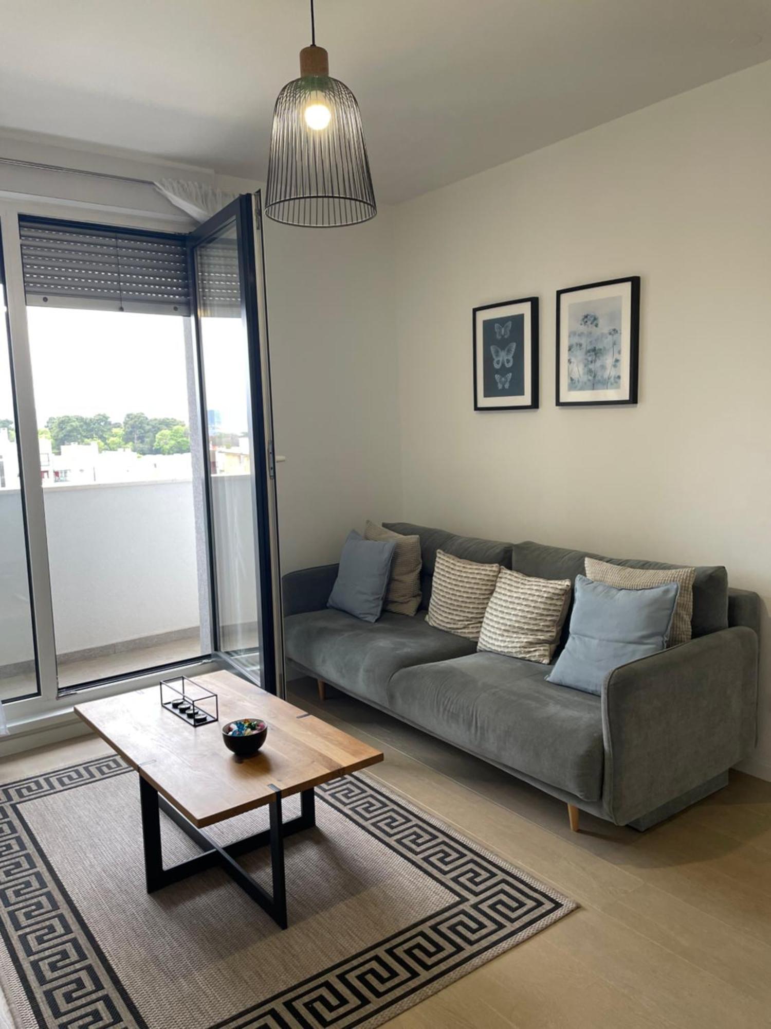 New Modern Apt Near Old Town - Private Parking Zara Esterno foto